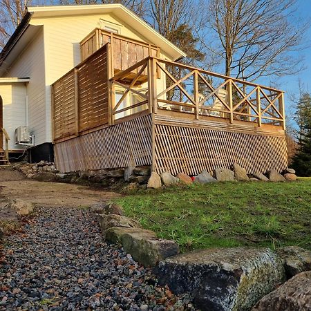 Orust East Coast Villa Stillingson Εξωτερικό φωτογραφία